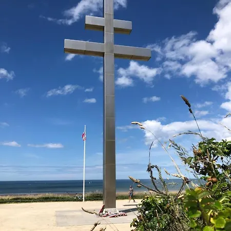 Bleu Sale - F2 Avec Balcon Courseulles-sur-Mer