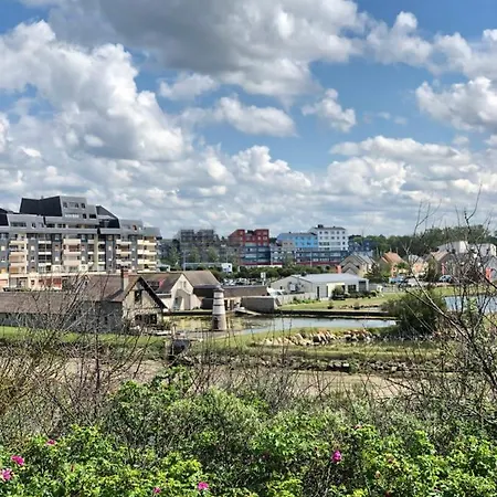 Daire Bleu Sale - F2 Avec Balcon *