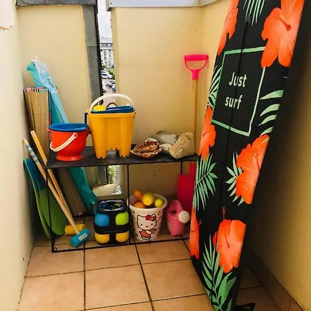 Bleu Sale - F2 Avec Balcon