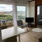 Bleu Salé - F2 Avec Balcon