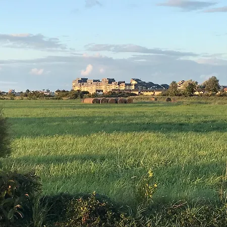 Apartament Bleu Sale - F2 Avec Balcon Courseulles-sur-Mer