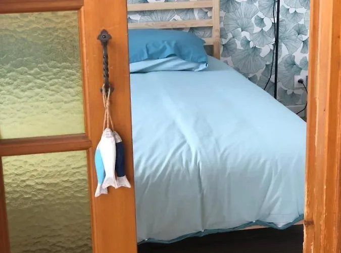 Bleu Sale - F2 Avec Balcon 아파트